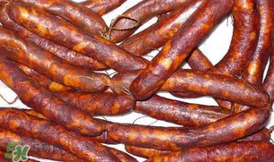 豬大腸可以做臘腸嗎？做臘腸用豬大腸還是豬小腸？