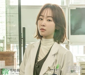 徐玄振妝容怎么化？徐玄振仿妝教程