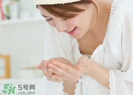 鹽水洗臉多久洗一次?鹽水洗臉一天洗幾次? 鹽水洗臉多久洗一次?鹽水洗臉一天洗幾次?