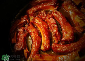 腌排骨放多少鹽？腌排骨一斤肉放多少鹽？