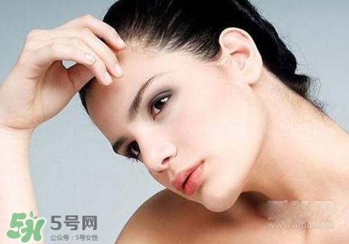 扁桃體發(fā)炎嚴(yán)重嗎？扁桃體長期發(fā)炎的危害性