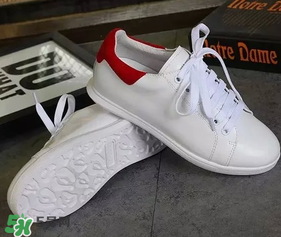 麥昆小白鞋怎么看真假？麥昆小白鞋真假對比