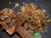 紅糖結(jié)塊了如何恢復(fù)軟?紅糖結(jié)塊還能吃嗎 紅糖結(jié)塊了如何恢復(fù)軟?紅糖結(jié)塊還能吃嗎