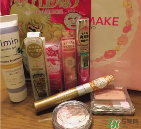 canmake福袋2017多少錢？canmake福袋2017有什么內(nèi)容？