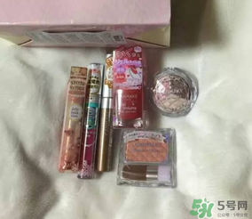 canmake福袋2017多少錢？canmake福袋2017有什么內(nèi)容？