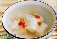 雪梨百合湯可以治流感嗎?雪梨百合湯能預(yù)防流感嗎? 雪梨百合湯可以治流感嗎?雪梨百合湯能預(yù)防流感嗎?