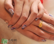 手凍裂了怎樣能快速好?手凍裂了最有效的方法 手凍裂了怎樣能快速好?手凍裂了最有效的方法