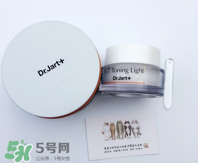 用素顏霜前打隔離霜嗎？用素顏霜之前要用隔離霜嗎