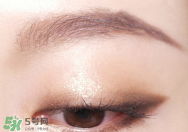 單眼皮眼影的畫法,單眼皮眼影怎么畫好看圖解 單眼皮眼影的畫法,單眼皮眼影怎么畫好看圖解