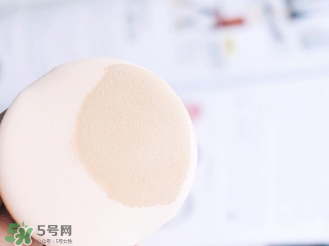 歐萊雅瓷肌氣墊多少錢？歐萊雅奇煥光采瓷肌氣墊專柜價(jià)