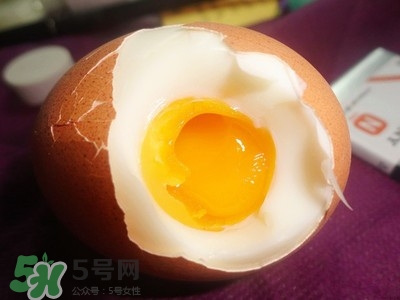 怎么煮雞蛋不會破裂?怎么煮雞蛋好剝皮 怎么煮雞蛋不會破裂?怎么煮雞蛋好剝皮