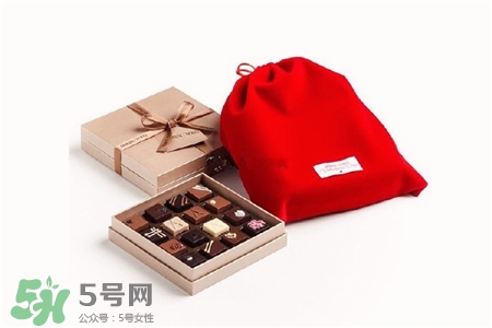 2017阿瑪尼情人節(jié)限定巧克力多少錢?17年Armani Dolci情人節(jié)巧克力 2017阿瑪尼情人節(jié)限定巧克力多少錢?17年Armani Dolci情人節(jié)巧克力