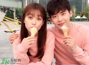 蜜褐色頭發(fā)圖片_蜜褐色適合什么膚色 蜜褐色頭發(fā)圖片_蜜褐色適合什么膚色