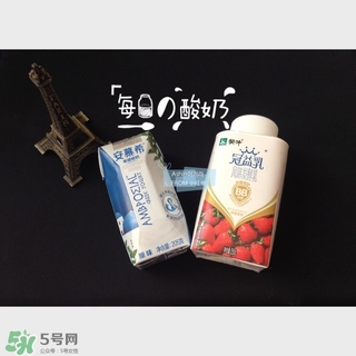 純甄和安慕希哪個好？純甄和安慕希酸奶哪個好喝？