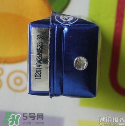 純甄和安慕希哪個好？純甄和安慕希酸奶哪個好喝？