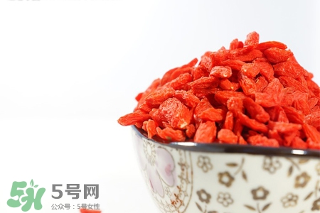 有乙肝能吃枸杞嗎？乙肝病人可以吃枸杞嗎？