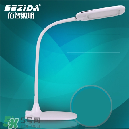 什么顏色燈光對(duì)眼睛好?黃燈還是白燈對(duì)眼睛好? 什么顏色燈光對(duì)眼睛好?黃燈還是白燈對(duì)眼睛好?