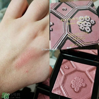 巴寶莉2017年春季限定腮紅多少錢？burberry2017腮紅試色圖