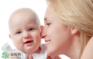 立春可以斷奶嗎？什么季節(jié)斷奶對寶寶好？