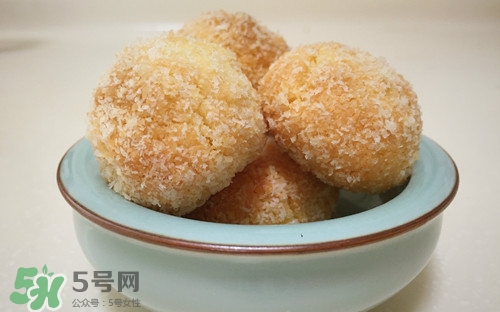 椰蓉是什么做的?椰蓉的營(yíng)養(yǎng)價(jià)值 椰蓉是什么做的?椰蓉的營(yíng)養(yǎng)價(jià)值