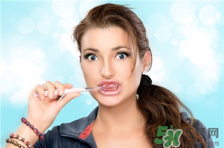 熱水刷牙會口臭嗎?熱水刷牙好還是冷水刷牙好? 熱水刷牙會口臭嗎?熱水刷牙好還是冷水刷牙好?