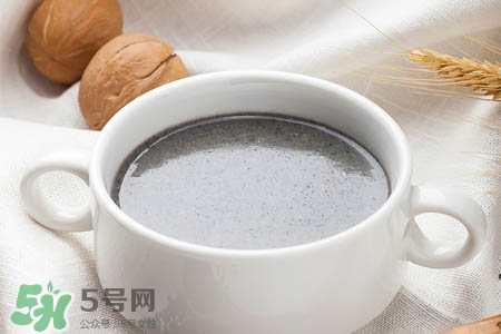 芝麻糊不能和什么一起吃？芝麻糊與哪些食物相克？