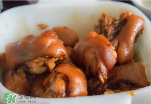 腌豬腳放多少鹽？腌臘豬腳放多少鹽？