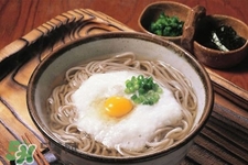 面條熱量高嗎？吃面條會(huì)胖嗎？