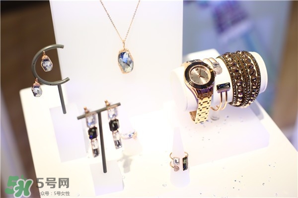 施華洛世奇2017春夏新款有哪些？施華洛世奇2017春夏新款多少錢？