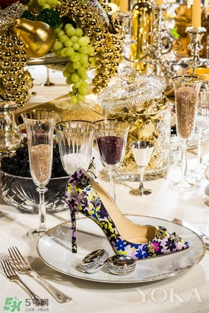 jimmy choo2017情人節(jié)限量有哪些？jimmy choo2017情人節(jié)包包價(jià)格