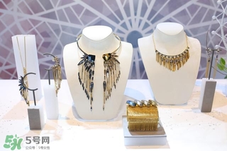 施華洛世奇2017春夏新款有哪些？施華洛世奇2017春夏新款多少錢？