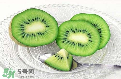 喝酒后可以吃獼猴桃嗎？酒和獼猴桃可以一起吃嗎？