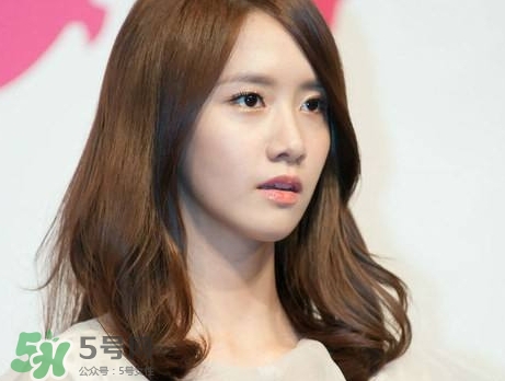 黃皮膚的人適合染什么顏色的頭發(fā)? 黃皮膚的人適合染什么顏色的頭發(fā)?