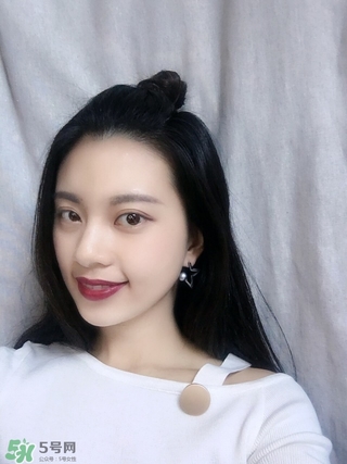 kiko2017情人節(jié)愛心口紅色號 kiko2017情人節(jié)愛心口紅試色 kiko2017情人節(jié)愛心口紅色號 kiko2017情人節(jié)愛心口紅試色