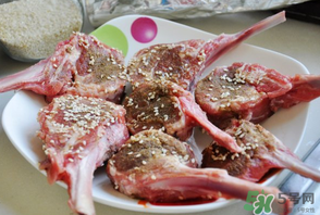 羊排如何腌制？烤羊排的腌制方法