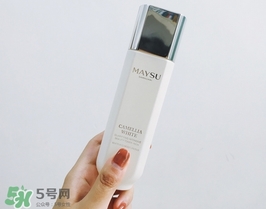 美容液是精華液?jiǎn)?？美容液和精華液的區(qū)別