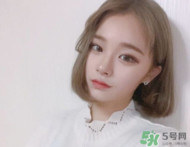 奶茶色頭發(fā)_奶茶色頭發(fā)圖片女生 奶茶色頭發(fā)_奶茶色頭發(fā)圖片女生