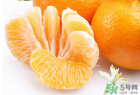 桔子外面的白皮能吃嗎？桔子外面白白的是什么？