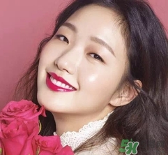 蘭蔻菁純唇膏378多少錢？蘭蔻菁純絲絨唇膏378價格