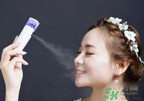 補(bǔ)水儀用什么水？補(bǔ)水儀用什么水好？