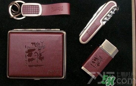 過(guò)年送女朋友什么禮物？過(guò)年給男朋友送什么