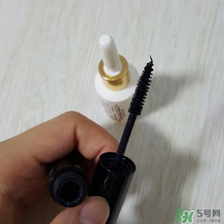 大創(chuàng)睫毛膏稀釋液怎么打開(kāi)？大創(chuàng)睫毛膏稀釋液打不開(kāi)怎么辦？