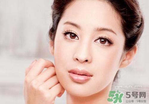 補(bǔ)水霜什么時(shí)候用？補(bǔ)水霜什么時(shí)候用好？