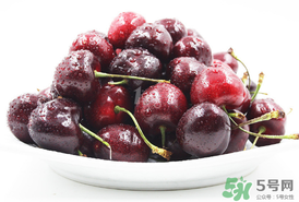 車?yán)遄映远嗔藭?huì)中毒嗎？車?yán)遄又卸驹趺崔k？