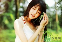 眼角長雀斑是什么原因?眼角長雀斑怎么辦? 眼角長雀斑是什么原因?眼角長雀斑怎么辦?