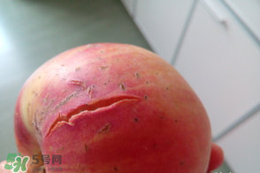 蘋果裂口怎么回事？蘋果裂口能不能吃？