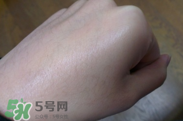 dior迪奧夢幻美肌修顏乳怎么用？迪奧修顏乳怎么用