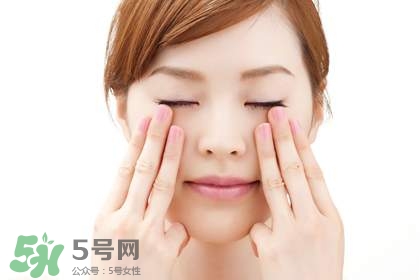 冰牛奶敷眼睛能消腫嗎?冰牛奶敷眼睛有什么功效? 冰牛奶敷眼睛能消腫嗎?冰牛奶敷眼睛有什么功效?