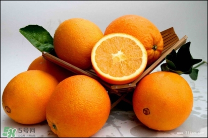 吃臍橙會上火嗎？臍橙吃多了會上火嗎？