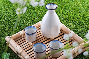 喝白酒有什么好處？怎么喝酒不容易醉